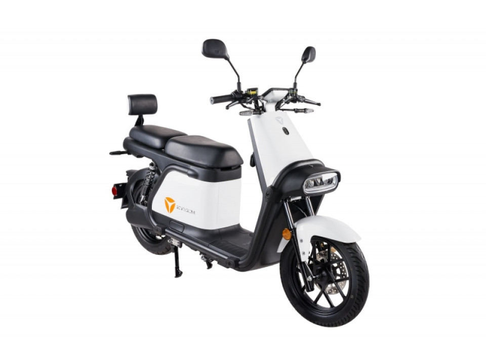 jaszmotor_webshop_z-tech_zt-39_y1s_elektromos_robogo_<br>(2730w,__60v,__24ah_x2,__li-ion)