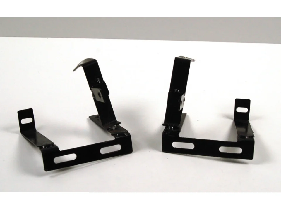 jaszmotor_webshop_kurt_tarto_konzol_barton_fighter_1_-_moretti